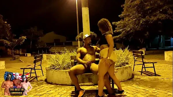 SEXO PÚBLICO APAIXONADO EN ALTAS HORAS DA MADRUGADA