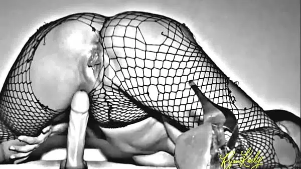Teen Punk in high heels and stockings masturbating with her huge toy