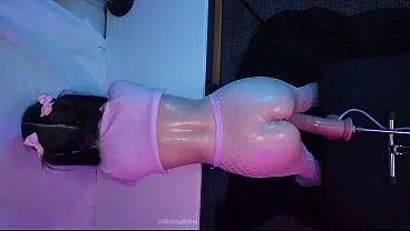 Tiny Asian Pussy VS A Big Fat Dildo Fuck Machine Before Bed – 18yo Shy Asian