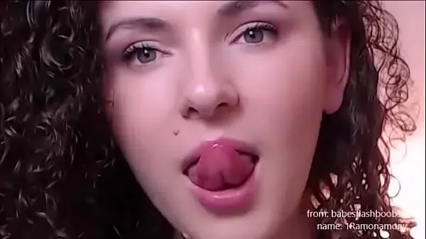 Sexy amateur teen flashes boobs on webcam