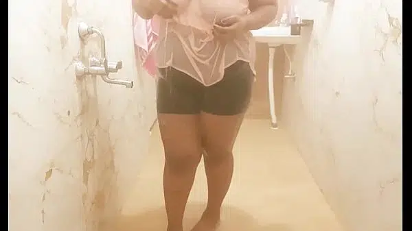 webcam sexy maid