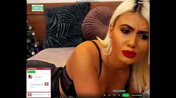 Blonde babe moan for change