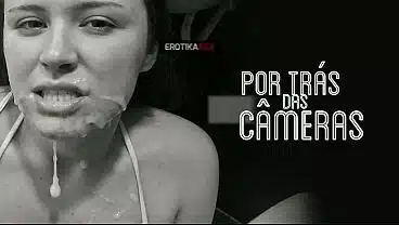 Heloisa Bolzan – No banheiro da EROTIKAXXX – Por tras das câmeras