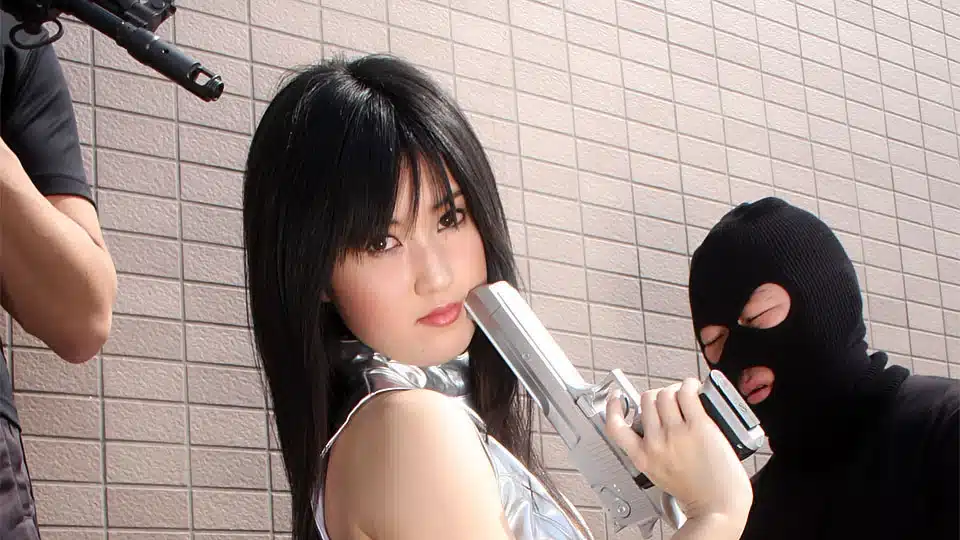 Shizuka Minami enjoys a thick hard sausage